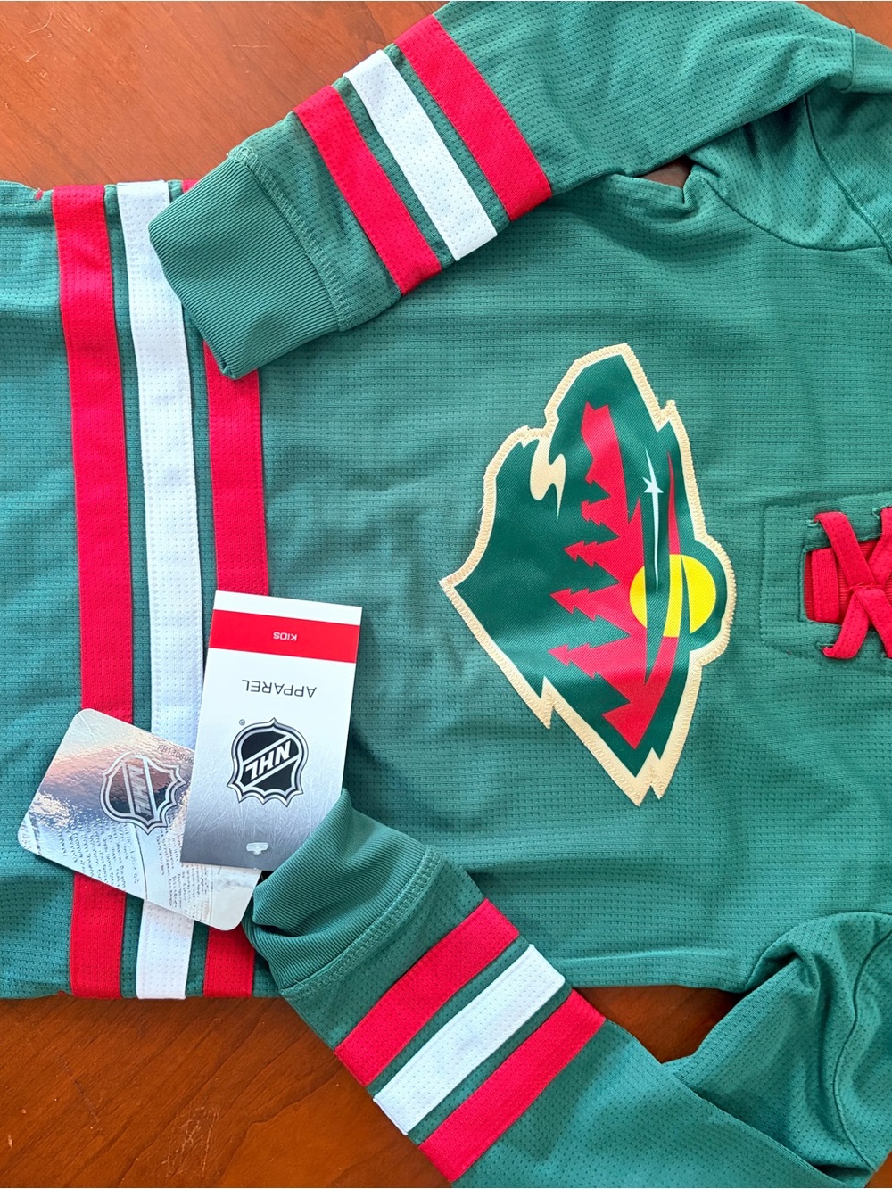 NHL Kids Green Minnesota Wild Jersey Top with Red and White Stripes